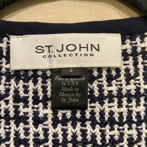 St. John Collection double breasted knit jacket. Navy and white tweed. Size 4. - Picture 4 of 11